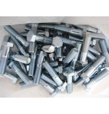 Болт М12 DIN 931 класс прочности 8.8