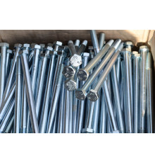 Болт М60 DIN 931 класс прочности 8.8