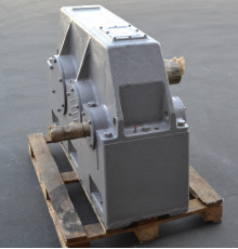 Редуктор циліндричний 1Ц2У-500-25