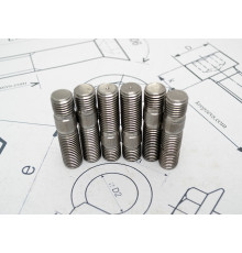 Шпилька М20 DIN 939 с ввинчиваемым концом длиной 1.25D класс прочности 8.8