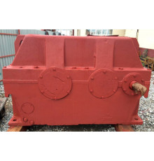 Редуктор Ц2Н-710-22.4