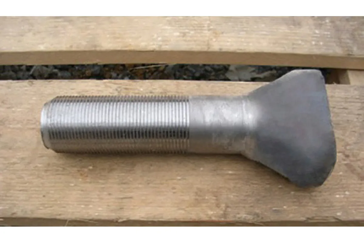 Футерувальний болт М36