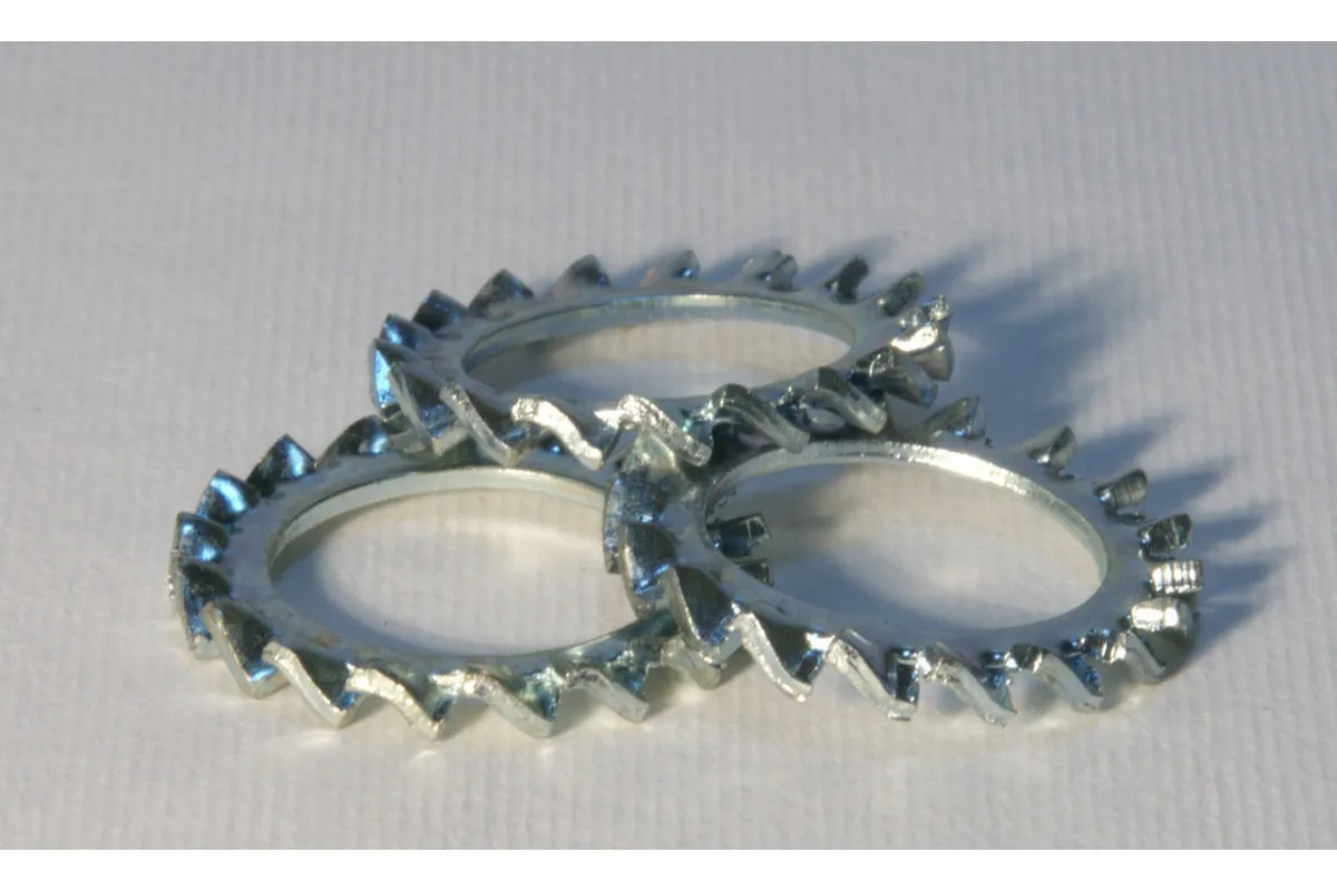 Шайба стопорная Ф22 DIN 6798А