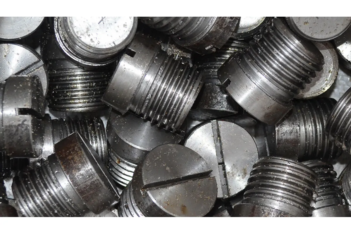 Изготовление заглушек (с цилиндрической головкой и прямым шлицем)