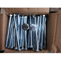 Болти ГОСТ 7805-70 класу міцності 8.8