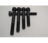 Болт с цилиндрической головкой и внутренним шестигранником DIN 912 М20 класс прочности 12.9