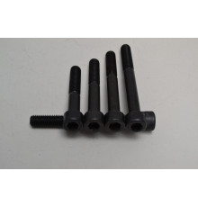 Болт з циліндричною голівкою та внутрішнім шестигранником DIN 912 М48 клас міцності 12.9