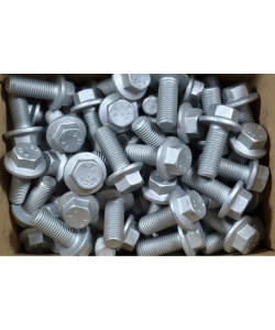 Болти з фланцем за стандартом DIN 6921: переваги та рекомендації з використання.