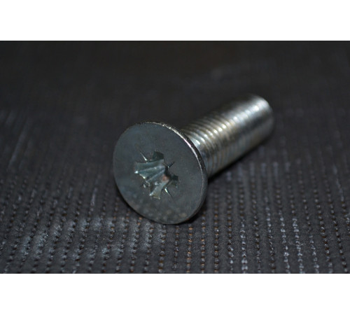 Винт DIN 965, ГОСТ 17475-80 с потайной головкой М8