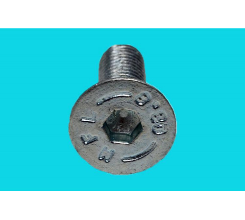 Винт М10 DIN 7991 класс прочности 8.8