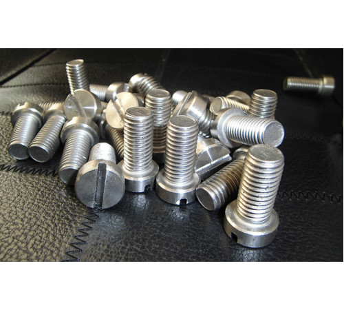 Гвинт М10 DIN 84, ГОСТ 1491-80 прямий шліц