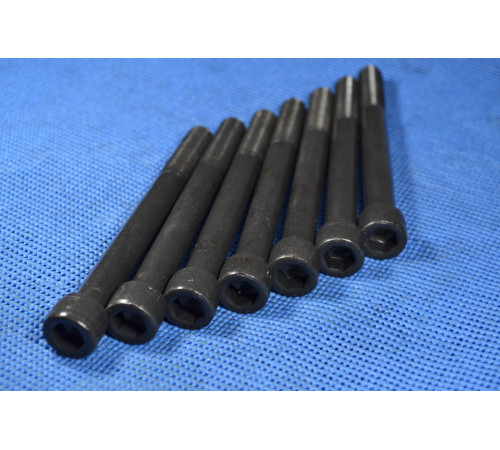 Винт М16 DIN 912 класс прочности 8.8