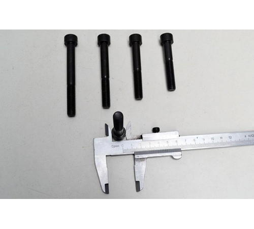 Гвинт М22 DIN 912 міцністю 12.9