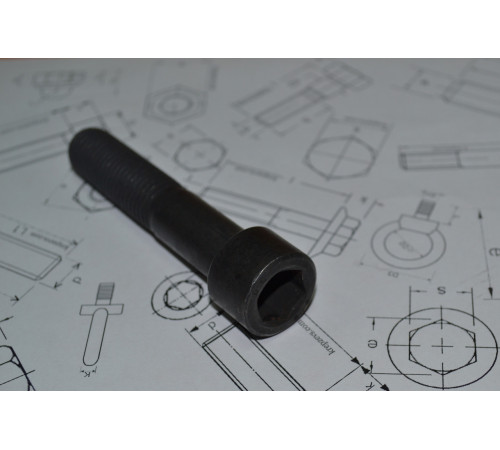 Гвинт М3 DIN 912 міцністю 10.9