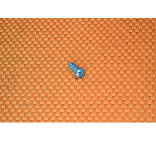 Гвинт М5 DIN 7380 міцністю 10.9