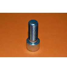 Винт М5 DIN 912 прочностью 10.9