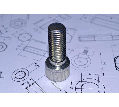 Винт М6 DIN 912 прочностью 10.9