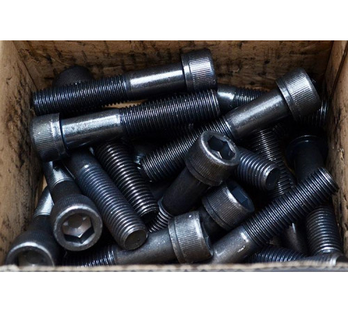 Гвинт М6 DIN 912 міцністю 12.9