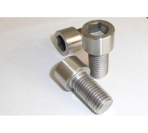 Гвинти М20 нержавіючі DIN 912, ГОСТ 11738-84, ISO 4762