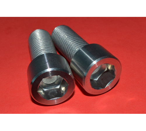 Гвинти М30 нержавіючі DIN 912, ГОСТ 11738-84, ISO 4762 Гвинти М30 нержавіючі DIN 912, ГОСТ 11738-84, ISO 4762