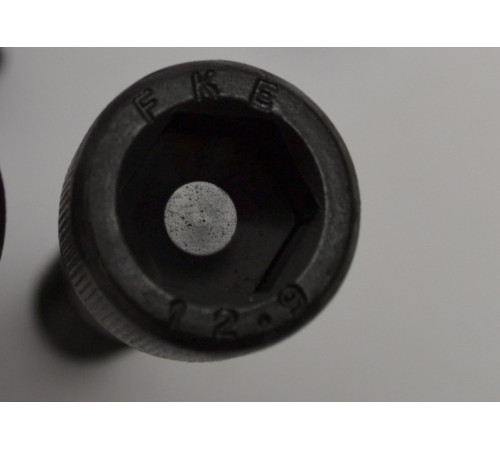 Гвинти із внутрішнім шестигранником DIN 912, ГОСТ 11738-84 М42 клас міцності 12.9