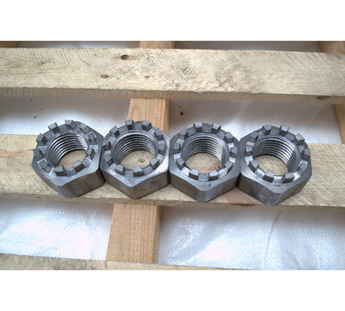 Гайка М33 ГОСТ 5918-73 класу міцності 10.0