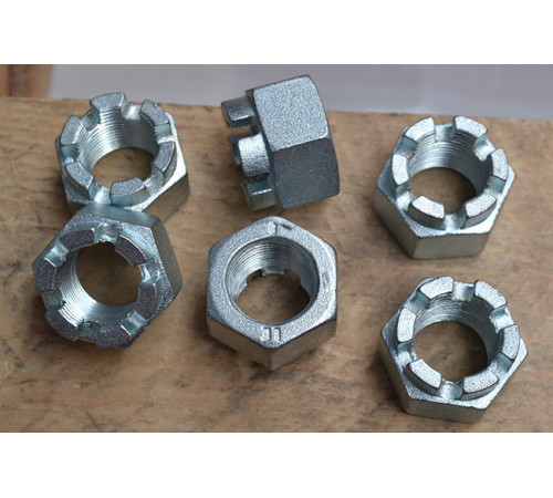 Гайка М39 ГОСТ 5918-73 класу міцності 8.0