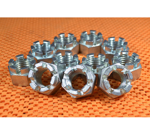 Гайка М39 ГОСТ 5918-73 класу міцності 8.0