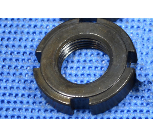 Гайка М39 кругла шліцева ГОСТ 11871-88, DIN 981