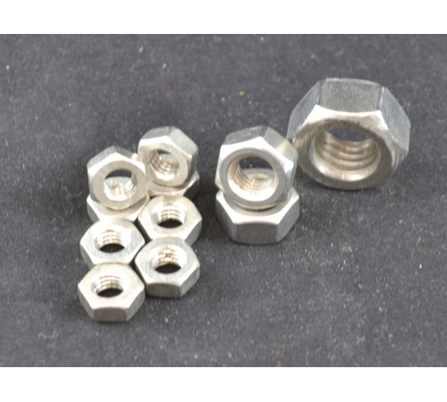 Гайка шестигранна М16 ГОСТ 5915-70 зі сталі А4