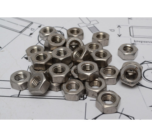 Гайка шестигранна М4 DIN 934 зі сталі А2