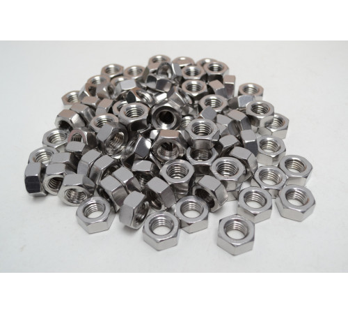 Гайка шестигранна М7 DIN 934 зі сталі А4 Гайка шестигранна М7 DIN 934 зі сталі А4