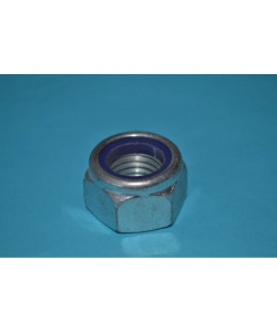 Гайки DIN 985 vs DIN 982 — в чому різниця