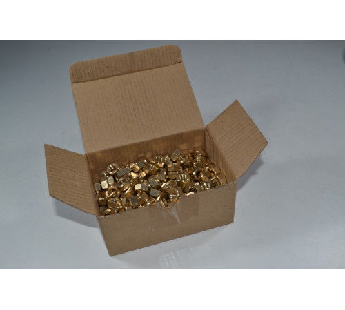 Гайки з латуні М6