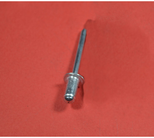 Заклепка Ф3 DIN 7337 зі звичайним буртиком