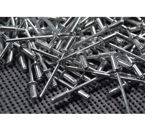 Заклепка Ф3 DIN 7337 зі стандартним буртиком нержавіюча