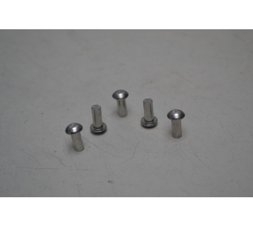 Заклепки 4 DIN 660 А2 Заклепки 4 DIN 660 А2