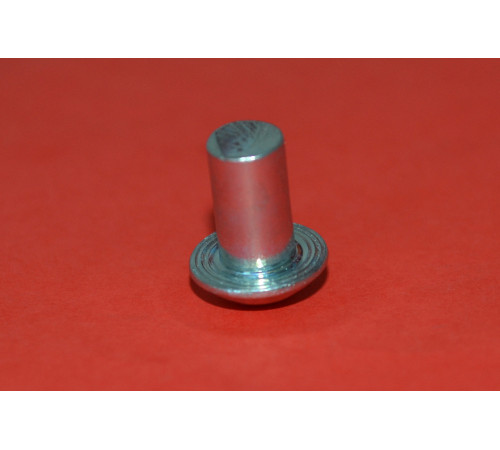 Заклепки 4 DIN 660 А2 Заклепки 4 DIN 660 А2