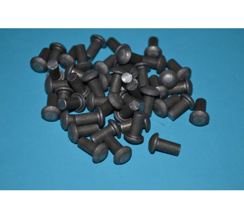 Заклепки під молоток DIN 660 AL Ф8 із напівкруглою голівкою