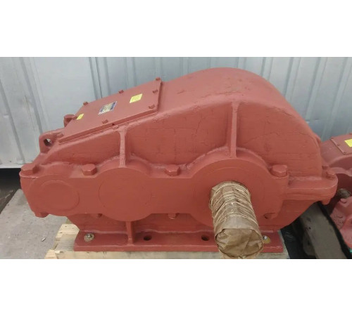 Крановый редуктор Ц2-750-12.5