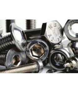 Кращі матеріали для кріпильних виробів: нержавіюча сталь, вуглецева сталь, поліамід