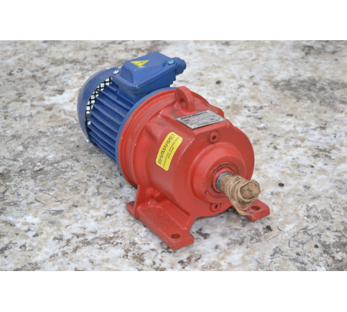 Мотор-редуктор 3МП-31,5 (1 ступінь, 112 об/хв, АІР100L6)