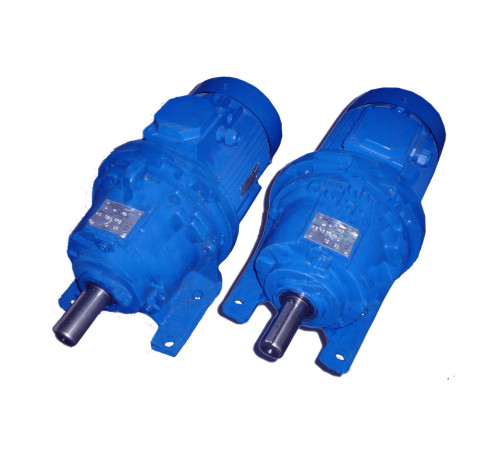 Мотор-редуктор 3МП-31,5 (2 ступені, 18 об/хв, АІР71В8)