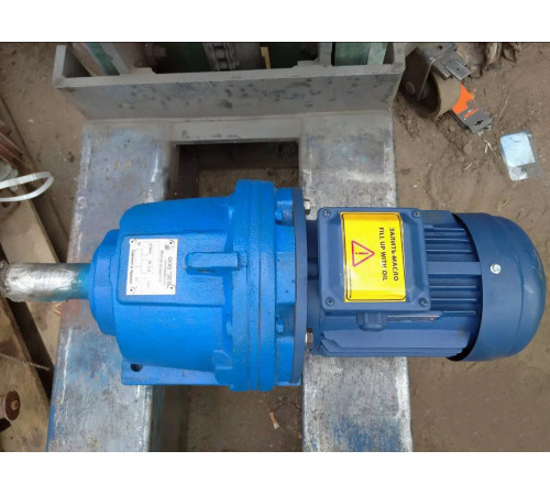 Мотор-редуктор 3МП-50 (1 ступень, 112 об/мин, АИР132М6)