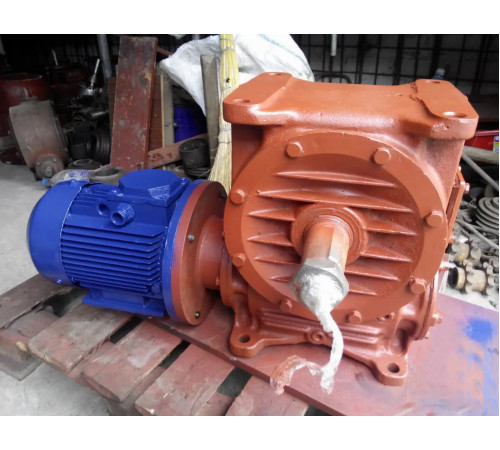 Мотор-редуктор МЧ-125 на 71 об/хв