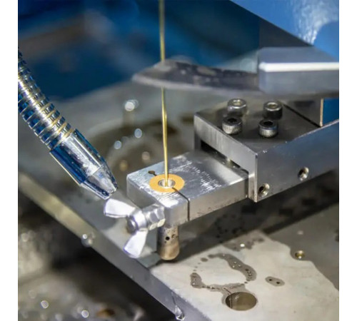 Оброблення похилих поверхонь (трапецієподібні форми, кутові стінки)