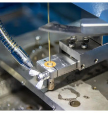 Оброблення похилих поверхонь (трапецієподібні форми, кутові стінки)