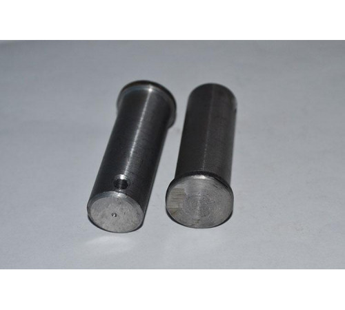 Осі циліндричні з отвором по кресленню