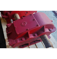 Редуктор Ц2-650-40