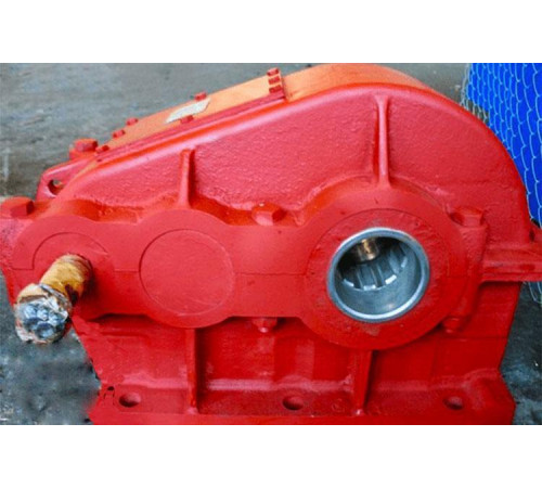 Редуктор Ц2-650-50